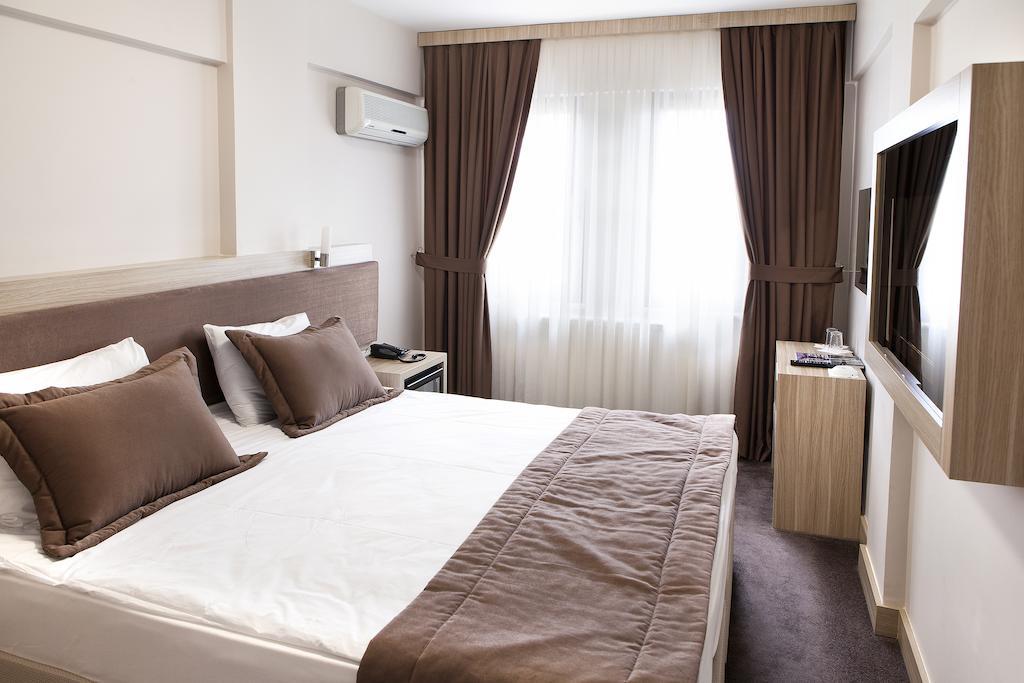 Hotel Emge Istanbul Room photo